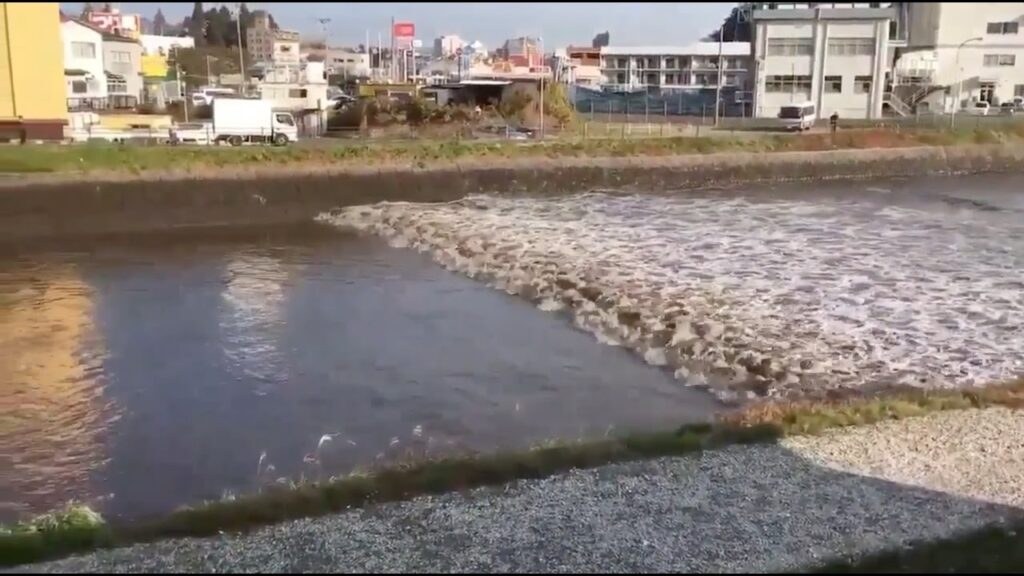 7.4 Earthquake Tsunami Wave Footage Fukushima Nuclear Power Plant Japan November 22, 2016 Japanese